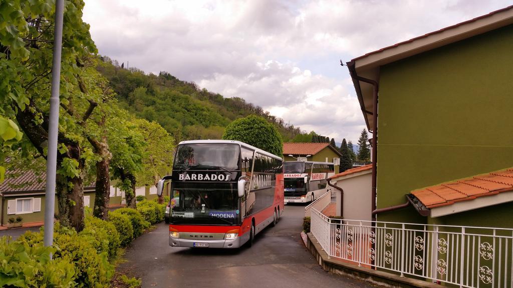 Hotel Marrani Ronta Екстер'єр фото